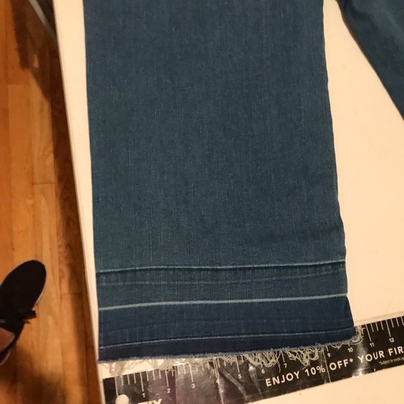 Mossimo Supply  & Co size 12 high rise wide leg cropped at ankle jeans stretch - Picture 12 of 14